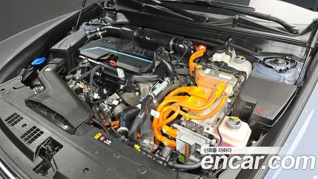 HYUNDAI GRANDEUR HYBRID 2024 — 36 458 км, светло-серебристый, Корея — под ключ — фото 6