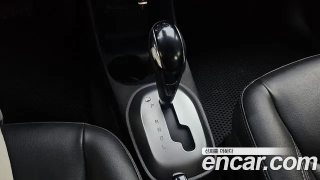 CHEVROLET SPARK 2016 — 115 503 км, белый-перламутр, Корея — под ключ — фото 9