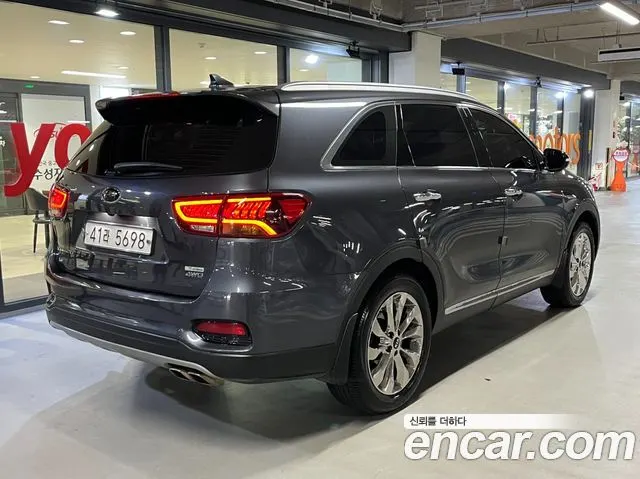 KIA SORENTO 2018 — 180 952 км, серый, Корея — под ключ — фото 4
