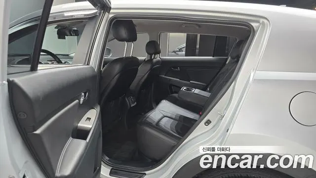 KIA SPORTAGE R 2016 — 184 232 км, серебристый, Корея — под ключ — фото 12