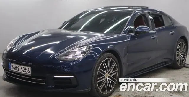 PORSCHE PANAMERA 2018 — 74 980 км, синий, Корея — под ключ — фото 1