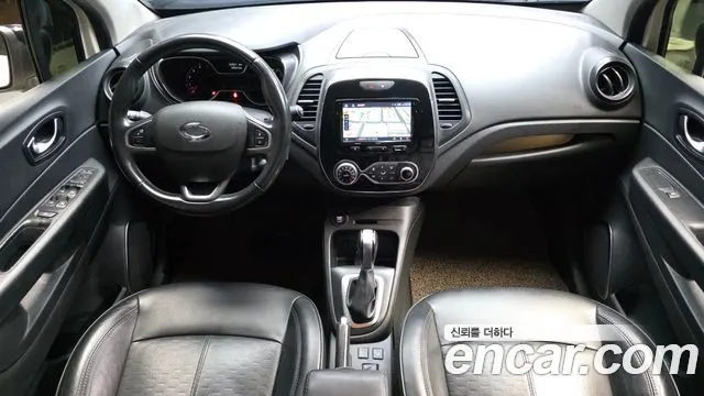 RENAULT KOREA QM3 2018 — 123 821 км, белый-перламутр, Корея — под ключ — фото 7