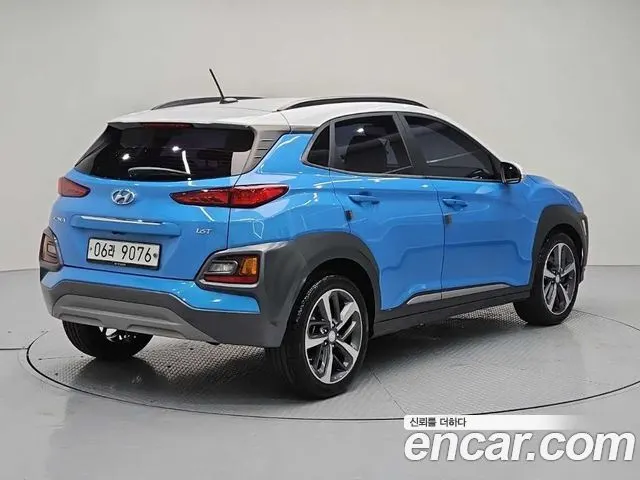 HYUNDAI KONA 2018 — 107 343 км, синий, Корея — под ключ — фото 4