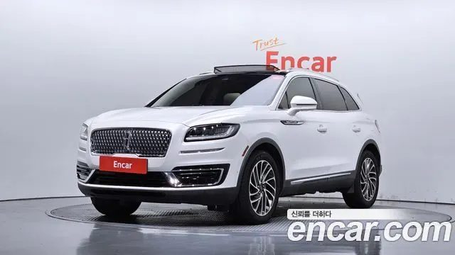 LINCOLN NAUTILUS 2019