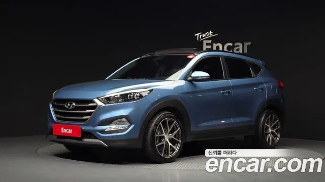 HYUNDAI TUCSON 2016 — 167 538 км, синий, Корея — под ключ — фото 1