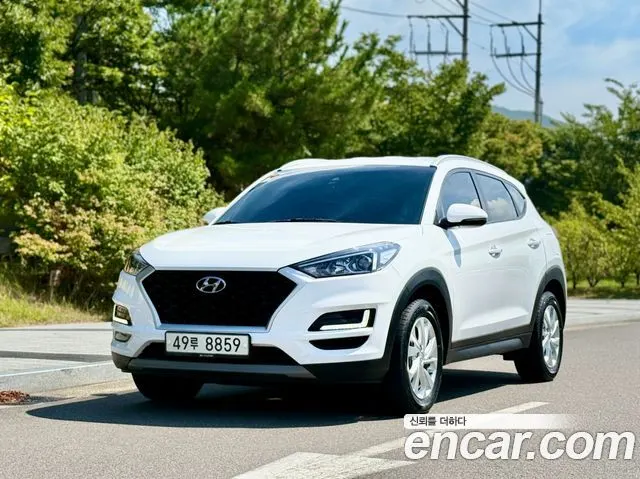 HYUNDAI TUCSON 2019 — 41 772 км, белый, Корея — под ключ — фото 1