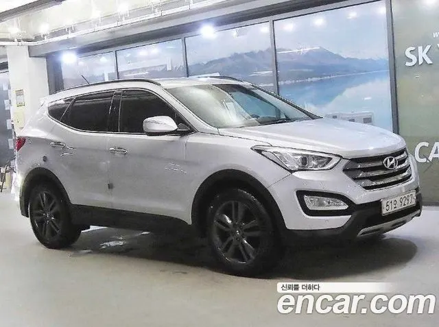 HYUNDAI SANTA FE 2014 — 140 597 км, серебристый, Корея — под ключ — фото 1