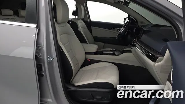 KIA SPORTAGE 2025 — 3 754 км, серебристо-серый, Корея — под ключ — фото 11
