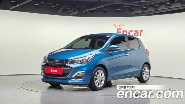 CHEVROLET SPARK 2019 — 74 032 км, синий, Корея — под ключ — фото 1