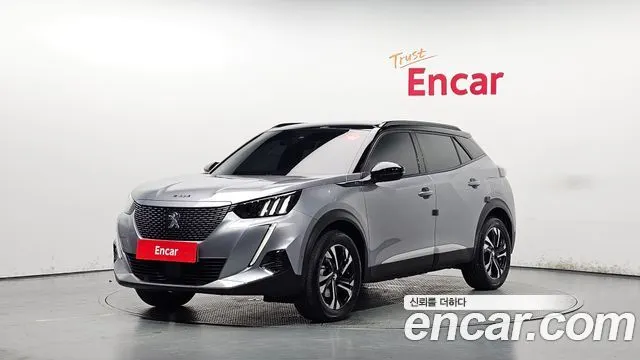 PEUGEOT E-2008 2022
