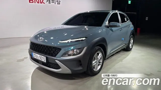 HYUNDAI KONA 2023 — 22 981 км, бирюзовый, Корея — под ключ — фото 1
