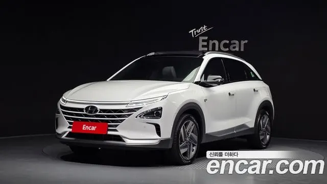 HYUNDAI NEXO 2023 — 139 780 км, белый, Корея — под ключ — фото 1