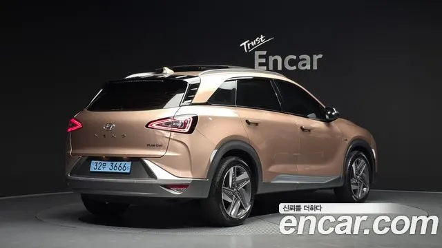 HYUNDAI NEXO 2021 — 90 404 км, коричневый, Корея — под ключ — фото 2