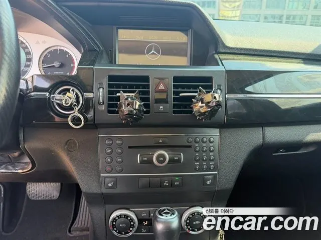 MERCEDES-BENZ GLK-CLASS X204 2012 — 131 927 км, серебристый, Корея — под ключ — фото 10