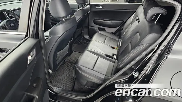 KIA SPORTAGE 2018 — 120 173 км, чёрный, Корея — под ключ — фото 11