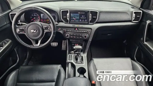 KIA SPORTAGE 2018 — 120 173 км, чёрный, Корея — под ключ — фото 7