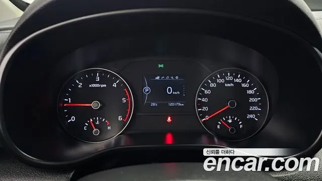 KIA SPORTAGE 2018 — 120 173 км, чёрный, Корея — под ключ — фото 8