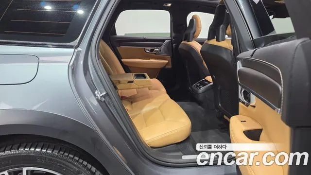 VOLVO V90 CROSS COUNTRY 2018 — 75 857 км, серый, Корея — под ключ — фото 11