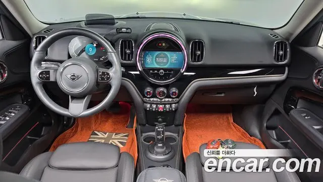MINI COOPER COUNTRYMAN 2024 — 45 808 км, тёмно-зелёный, Корея — под ключ — фото 7
