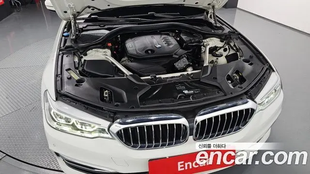 BMW 5 SERIES 2020 — 112 099 км, белый, Корея — под ключ — фото 6
