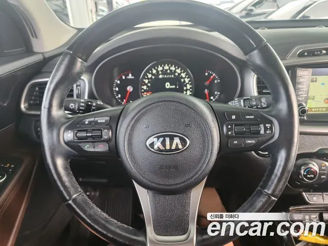 KIA SORENTO 2015 — 108 782 км, серый, Корея — под ключ — фото 8