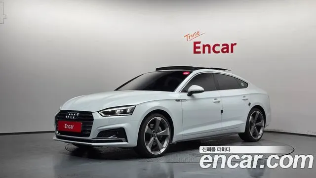 AUDI A5 2019 — 138 600 км, белый, Корея — под ключ — фото 1