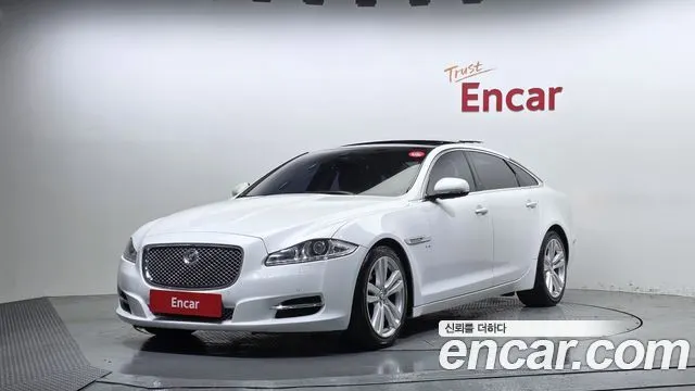 JAGUAR XJ 2013