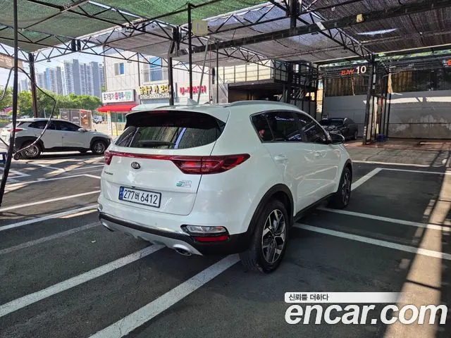 KIA SPORTAGE THE BOLD 2020 — 66 700 км, белый, Корея — под ключ — фото 2
