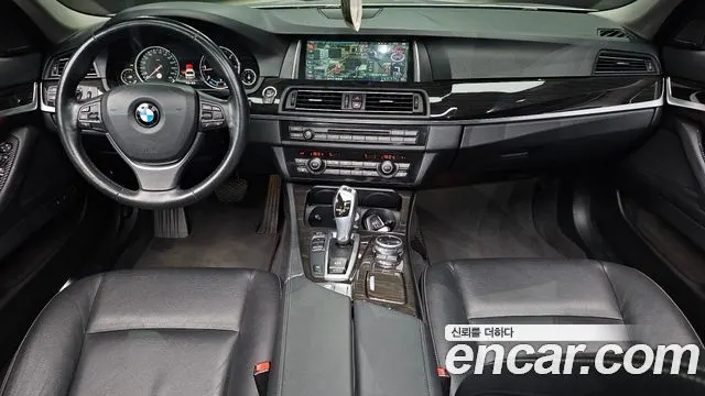 BMW 5 SERIES 2014 — 166 986 км, серебристо-серый, Корея — под ключ — фото 7