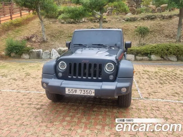 JEEP WRANGLER 2017 — 150 000 км, чёрный, Корея — под ключ — фото 1