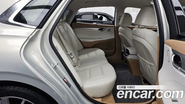 HYUNDAI GRANDEUR 2020 — 49 065 км, белый-перламутр, Корея — под ключ — фото 12
