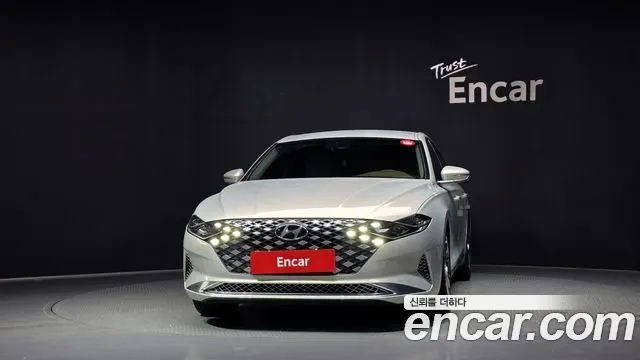 HYUNDAI GRANDEUR 2020 — 49 065 км, белый-перламутр, Корея — под ключ — фото 3