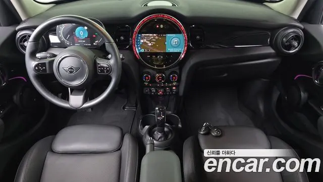 MINI COOPER 2022 — 23 589 км, серебристо-серый, Корея — под ключ — фото 7