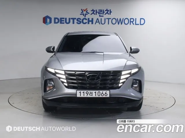 HYUNDAI TUCSON 2021 — 110 036 км, серебристо-серый, Корея — под ключ — фото 3