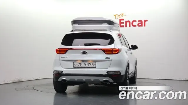 KIA SPORTAGE THE BOLD 2019 — 88 828 км, белый, Корея — под ключ — фото 4