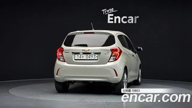 CHEVROLET SPARK 2016 — 96 669 км, белый-перламутр, Корея — под ключ — фото 4