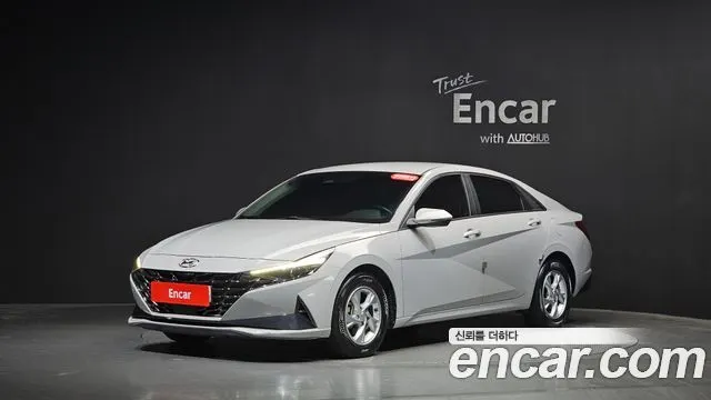 HYUNDAI AVANTE 2021 — 51 134 км, серебристо-серый, Корея — под ключ — фото 1