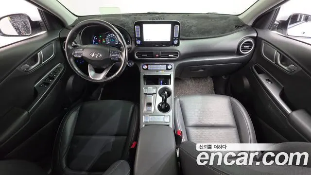 HYUNDAI KONA ELECTRIC 2019 — 126 870 км, белый, Корея — под ключ — фото 7