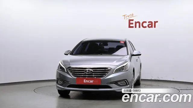 HYUNDAI SONATA 2015 — 145 000 км, серебристый, Корея — под ключ — фото 3