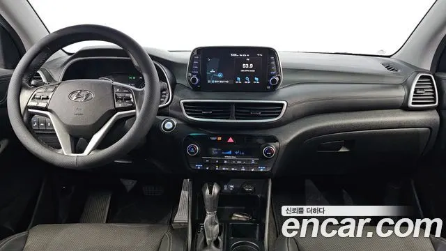 HYUNDAI TUCSON 2019 — 74 941 км, чёрный, Корея — под ключ — фото 7