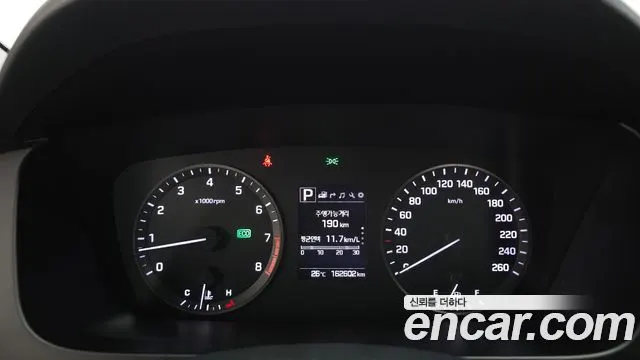 HYUNDAI SONATA 2017 — 162 602 км, серебристо-серый, Корея — под ключ — фото 8