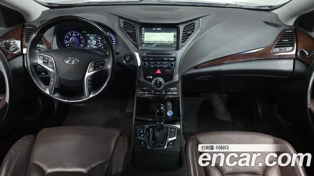 HYUNDAI GRANDEUR 2015 — 72 587 км, светло-серебристый, Корея — под ключ — фото 7