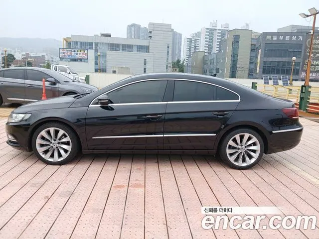 VOLKSWAGEN CC 2013 — 178 300 км, чёрный, Корея — под ключ — фото 3