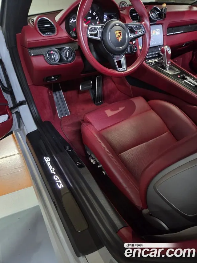 PORSCHE 718 BOXSTER 2021 — 24 000 км, серебристо-серый, Корея — под ключ — фото 5