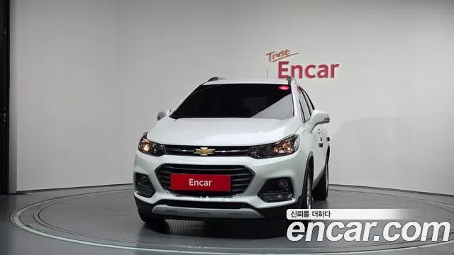CHEVROLET TRAX 2017 — 107 867 км, белый, Корея — под ключ — фото 3