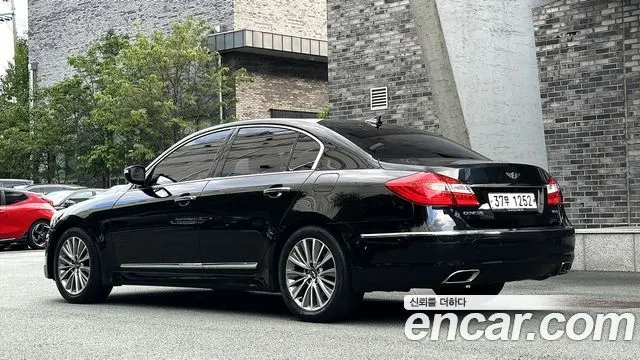 HYUNDAI GENESIS 2013 — 138 431 км, чёрный, Корея — под ключ — фото 5
