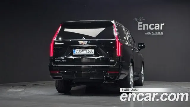 CADILLAC ESCALADE 2025 — 10 679 км, чёрный, Корея — под ключ — фото 4