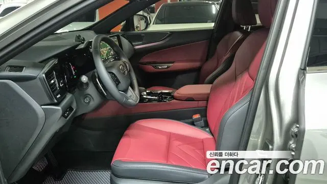 LEXUS NX350H 2026 — 5 150 км, светло-золотистый, Корея — под ключ — фото 10