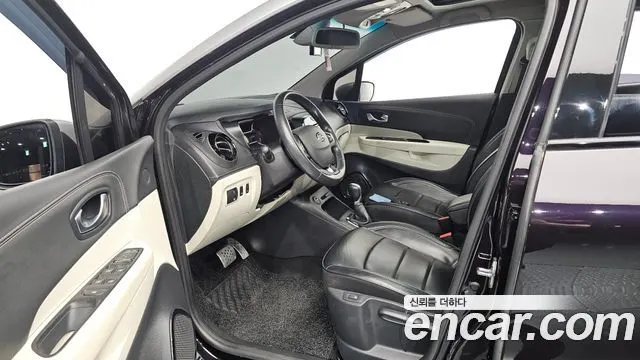 RENAULT KOREA QM3 2018 — 123 824 км, фиолетовый, Корея — под ключ — фото 10