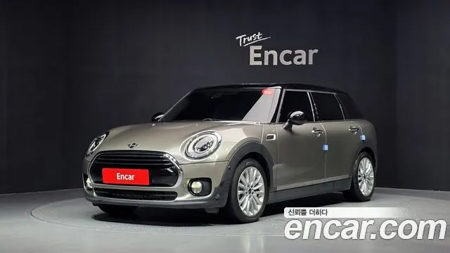 MINI COOPER CLUBMAN 2019 — 102 930 км, серебристо-серый, Корея — под ключ — фото 1